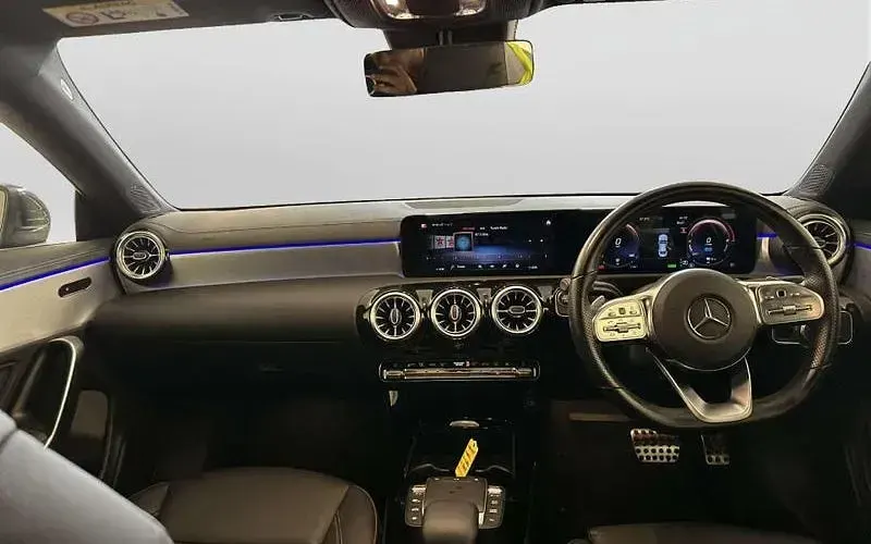 Usado Mercedes CLA250e AMG Line Premium 218 HP (160 kW) 2022 Sedan