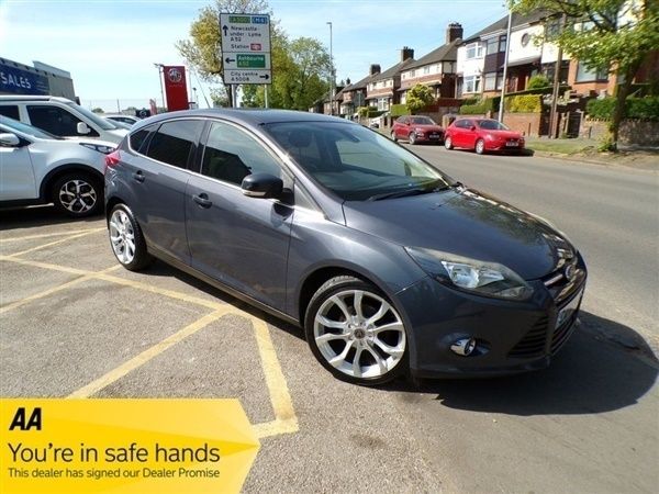 Grey Used 2014 Ford Focus Zetec Hatchback | £4,366 (Fair price) - Image 1/1