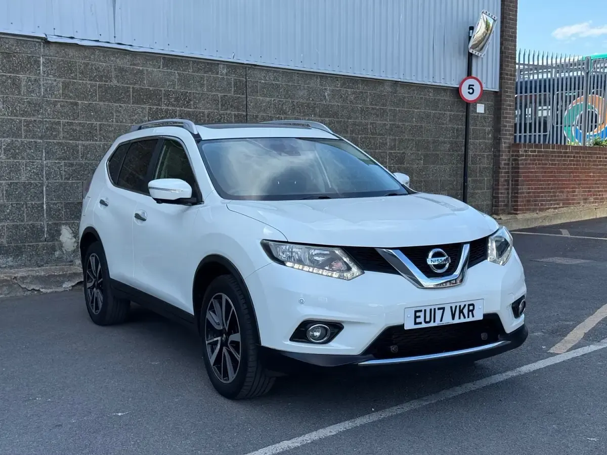 Used Nissan X-Trail N-Vision 2017 White SUV