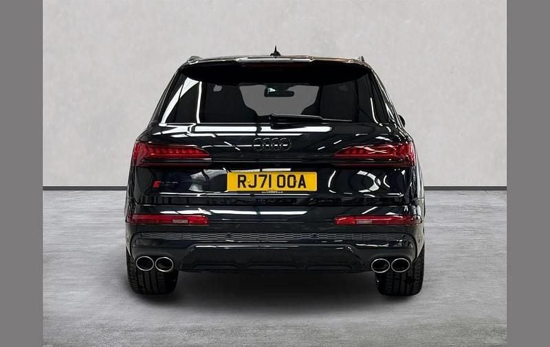 Used Audi SQ7 Comfort 507 HP (372 kW) 2022 Black SUV