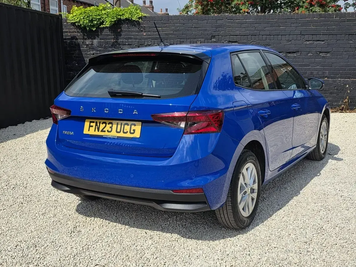 Used Skoda Fabia Comfort 78 HP (57 kW) 2023 Blue Hatchback