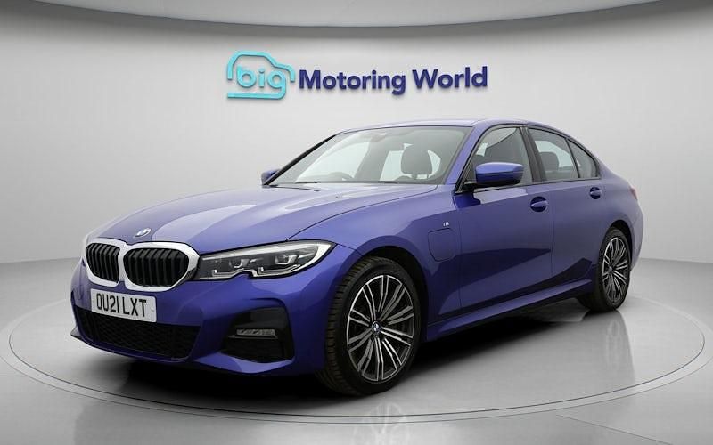 Used BMW 330e M Sport 292 HP (214 kW) 2021 Blue Sedan