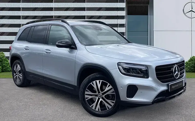 Używany Mercedes GLB200 Executive 163 KM (119 kW) 2025 SUV