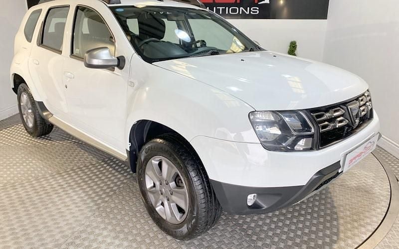 Used Dacia Duster 125 HP (91 kW) 2018 White SUV