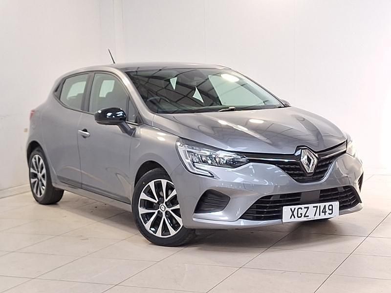 Used Renault Clio V Evolution 145 HP (106 kW) 2022 Grey Hatchback
