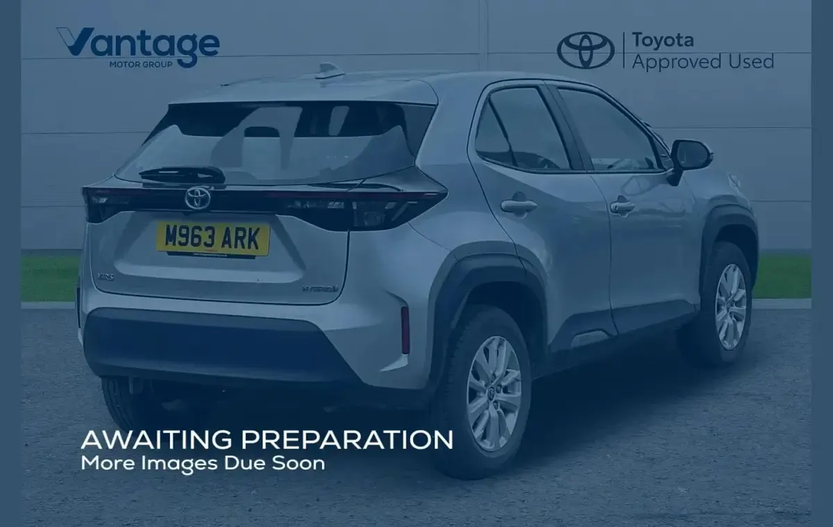 Used Toyota Yaris Cross 113 HP (83 kW) 2023 Silver SUV
