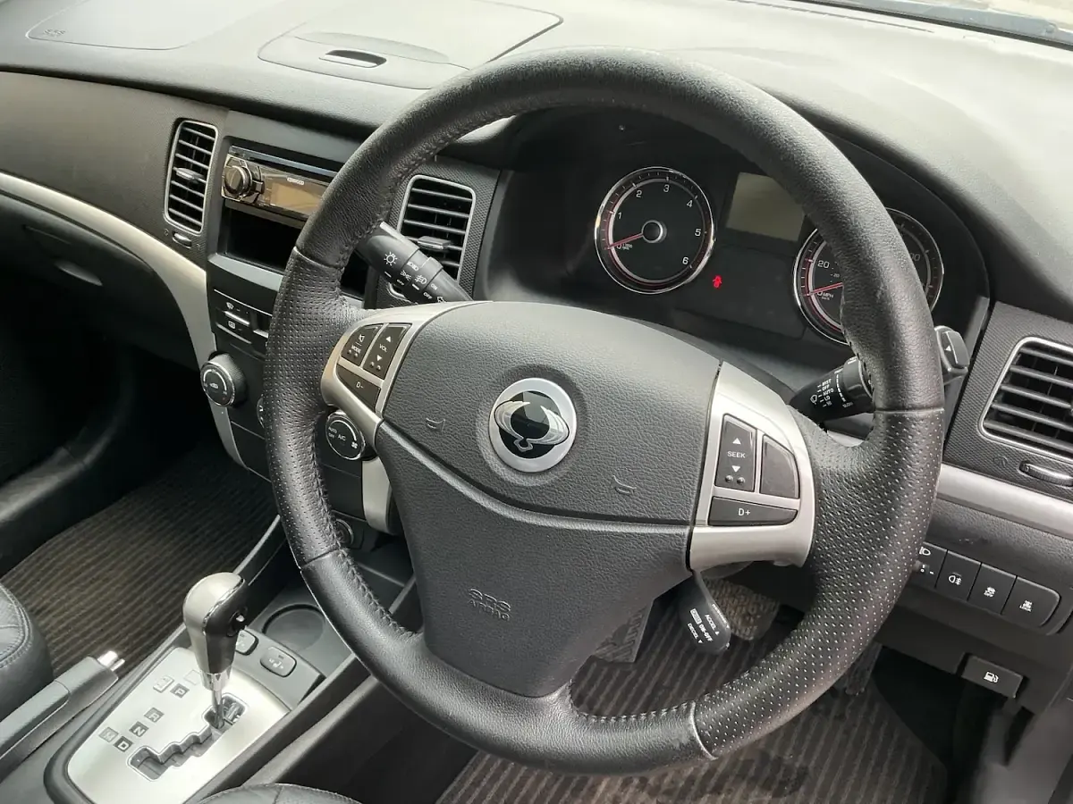 Used SsangYong Korando 175 HP (128 kW) 2012 Grey SUV