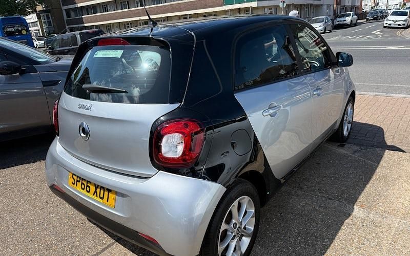 Used Smart ForFour Passion 71 HP (52 kW) 2018 Hatchback