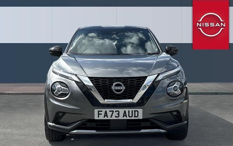 Używany Nissan Juke Tekna+ 114 KM (83 kW) 2023 Szary SUV