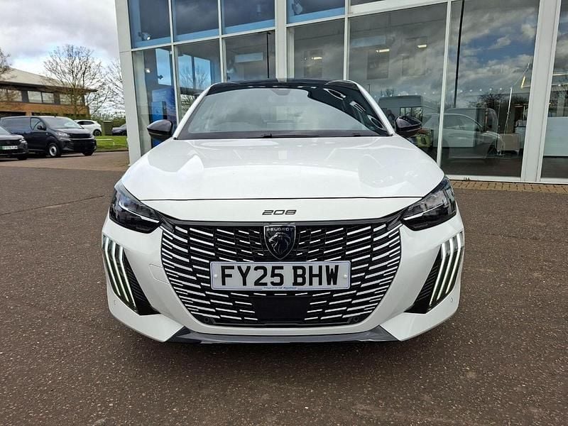 Used Peugeot 208 GT 134 HP (98 kW) 2025 White Hatchback