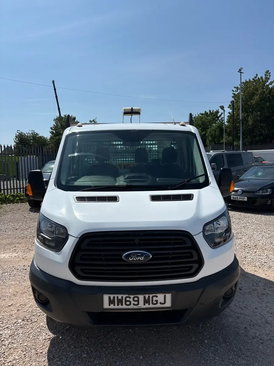 Used Ford Transit 130 HP (95 kW) 2019 White Van