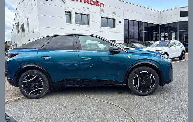 Used Peugeot e-3008 GTi 154 kW (210 HP) 2025 Blue SUV