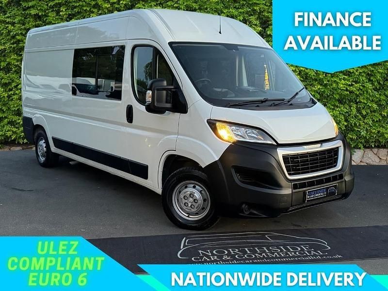 White Used 2020 Peugeot Boxer S Van | £11,995 (Fair price) - Image 1/3