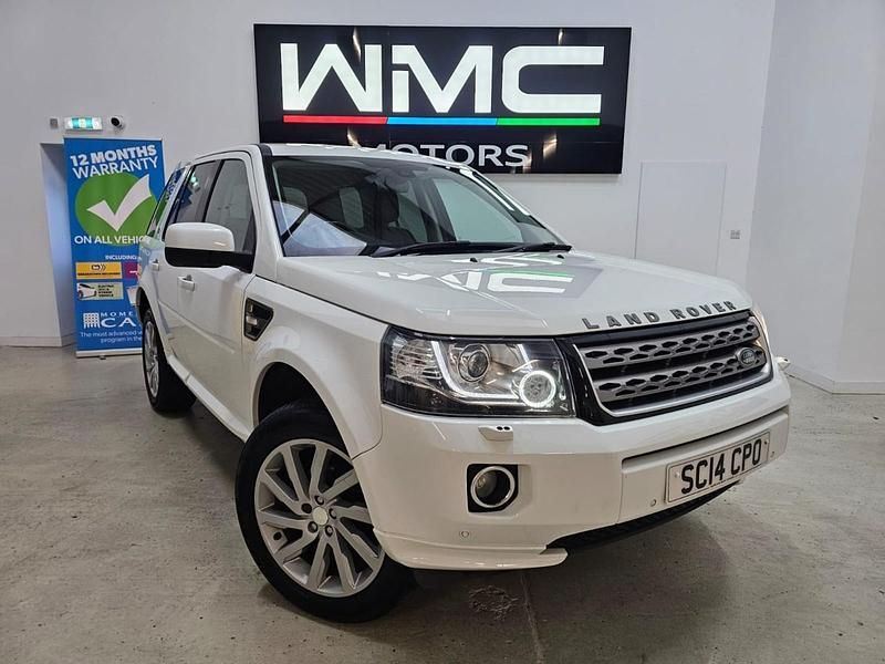 White Used 2014 Land Rover Freelander 2 SE SUV | £7,495 (Fair price) - Image 1/4