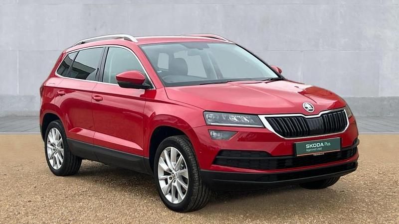 Red Used 2018 Skoda Karoq SE SUV | £14,850 (Fair price) - Image 1/4