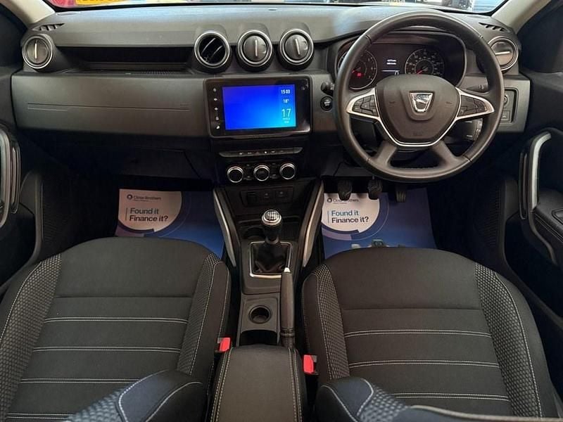 Begagnad Dacia Duster Prestige 100 HK (73 kW) 2023 Vit SUV