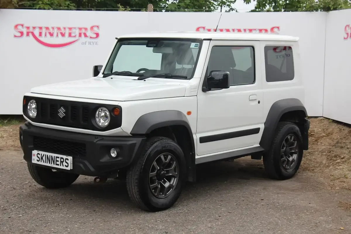 Used Suzuki Jimny SZ5 102 HP (75 kW) 2020 White SUV