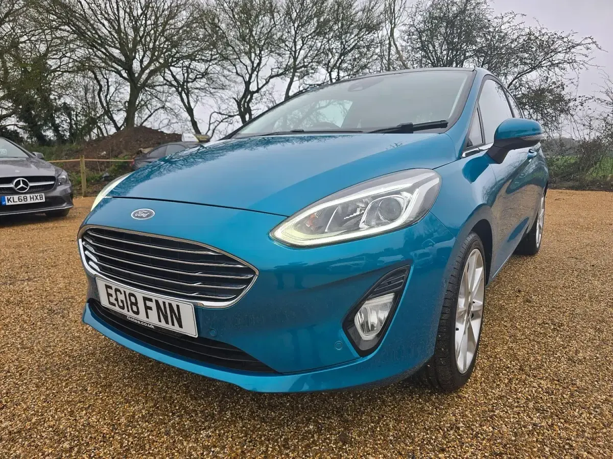 Used Ford Fiesta Titanium X 100 HP (73 kW) 2018 Blue Hatchback