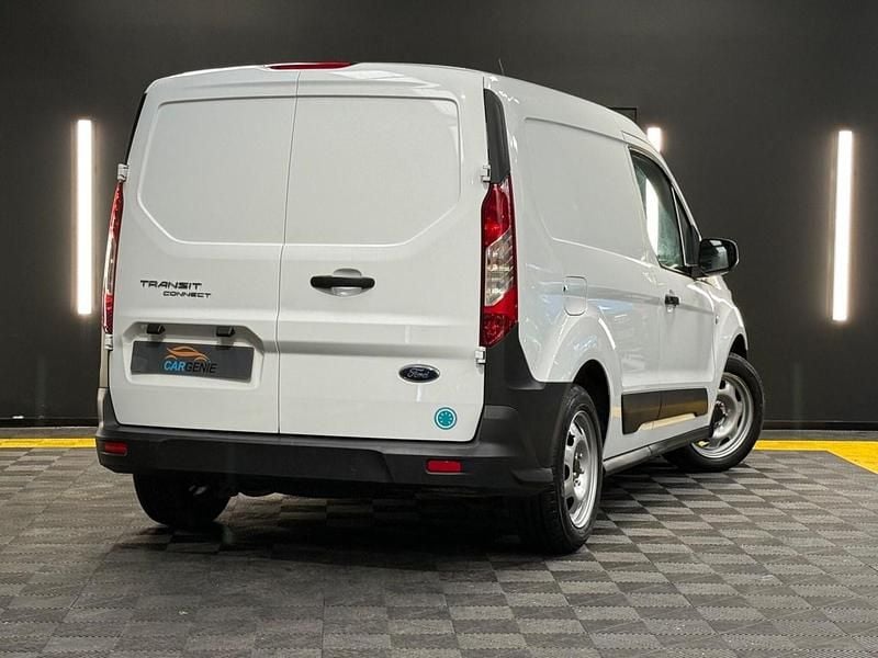 Used Ford Transit Connect 75 HP (55 kW) 2021 White MPV