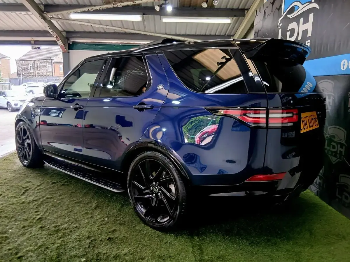 Used Land Rover Discovery HSE Luxury 258 HP (189 kW) 2017 Blue SUV