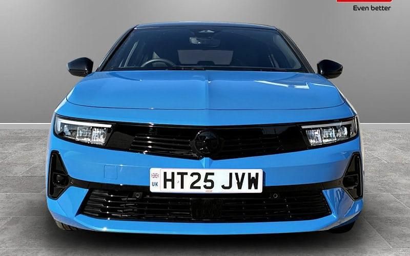 Used Vauxhall Astra 131 HP (96 kW) 2025 Hatchback