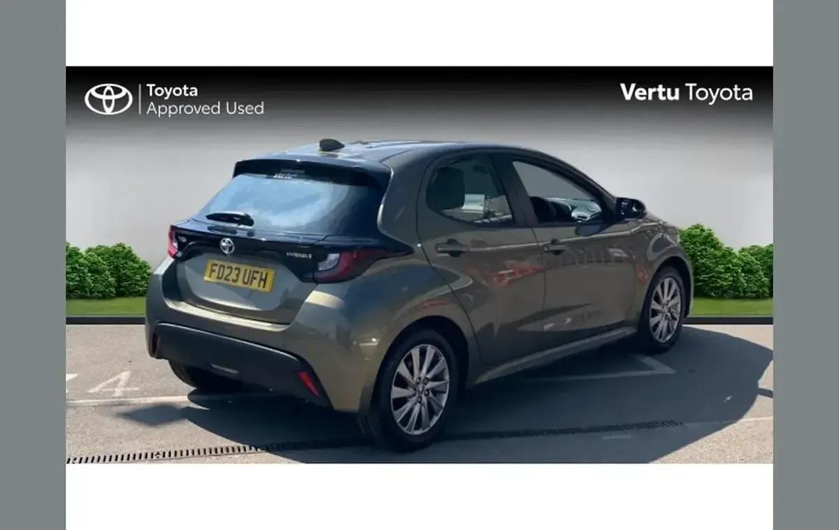 Used Toyota Yaris 113 HP (83 kW) 2023 Other Hatchback