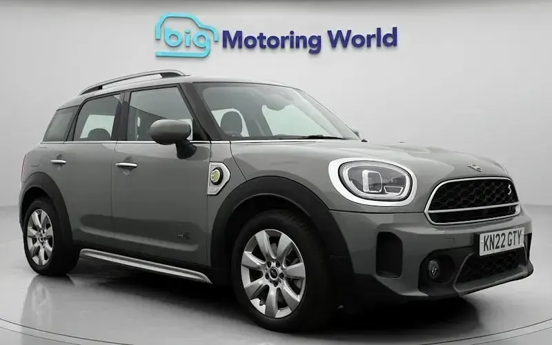 Used Mini Cooper S Classic 220 HP (161 kW) 2022 Hatchback