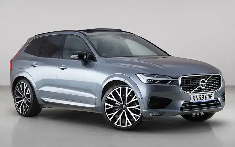Used Volvo XC60 R-Design Pro 235 HP (172 kW) 2019 SUV