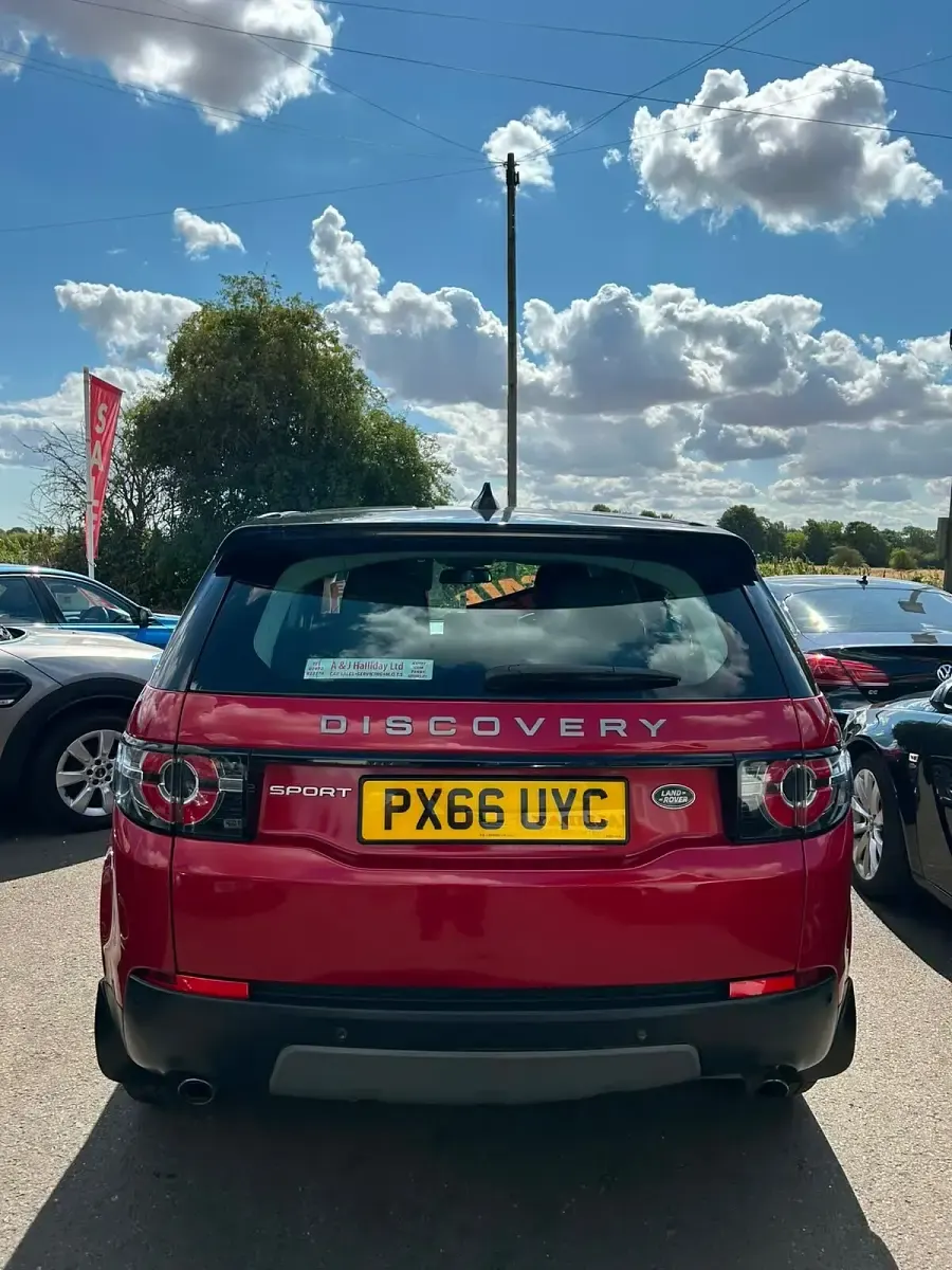 Used Land Rover Discovery 4 SE 2016 Red SUV