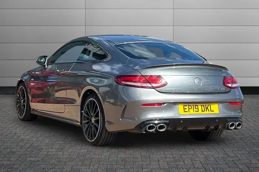 Used Mercedes C43 AMG AMG 385 HP (283 kW) 2019 Selenite grey Coupe
