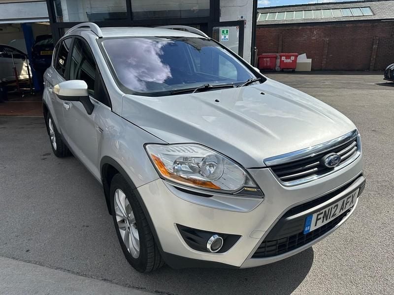 Used Ford Kuga Titanium 140 HP (102 kW) 2012 Silver SUV