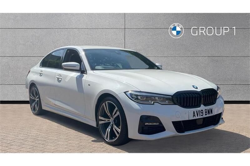 Alpine white Used 2019 BMW 320 M Sport Sedan | £22,492 (Expensive) - Image 1/4