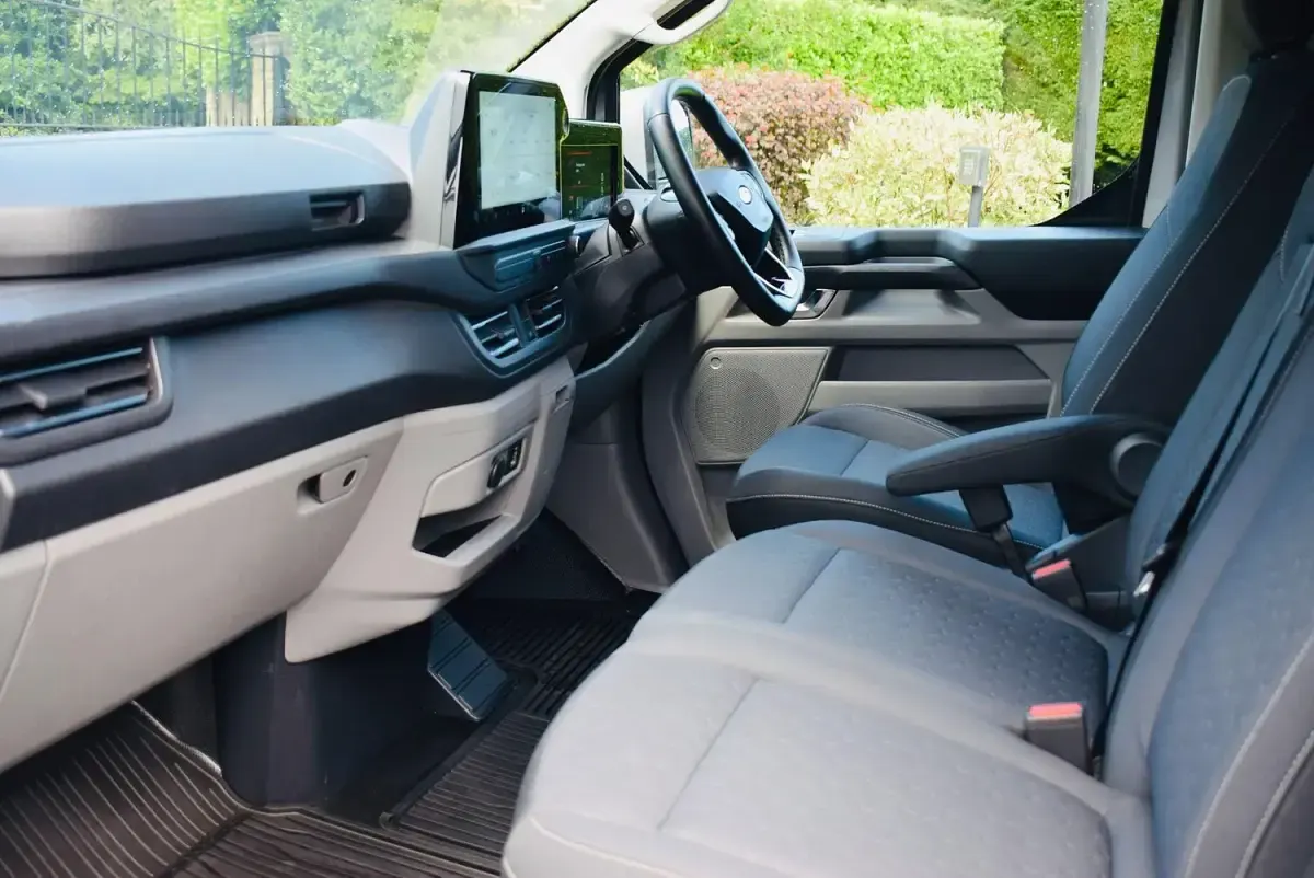 Used Ford Transit Custom Limited 170 HP (125 kW) 2025 Grey Van