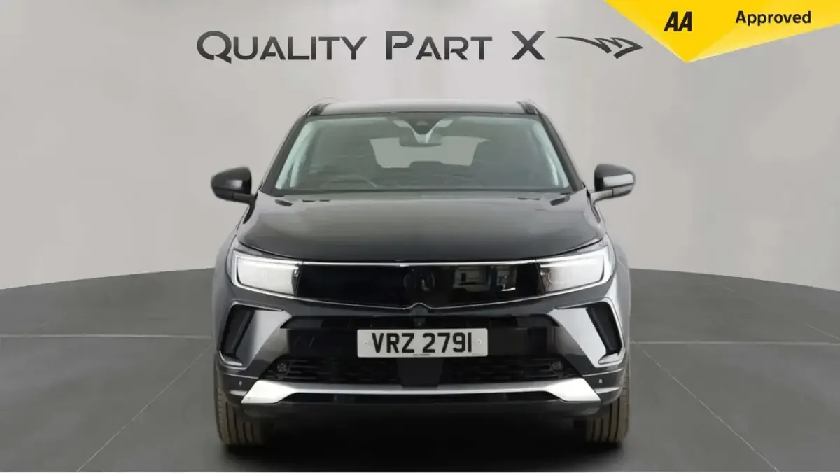 Used Vauxhall Grandland X Ultimate 130 HP (95 kW) 2023 Black SUV