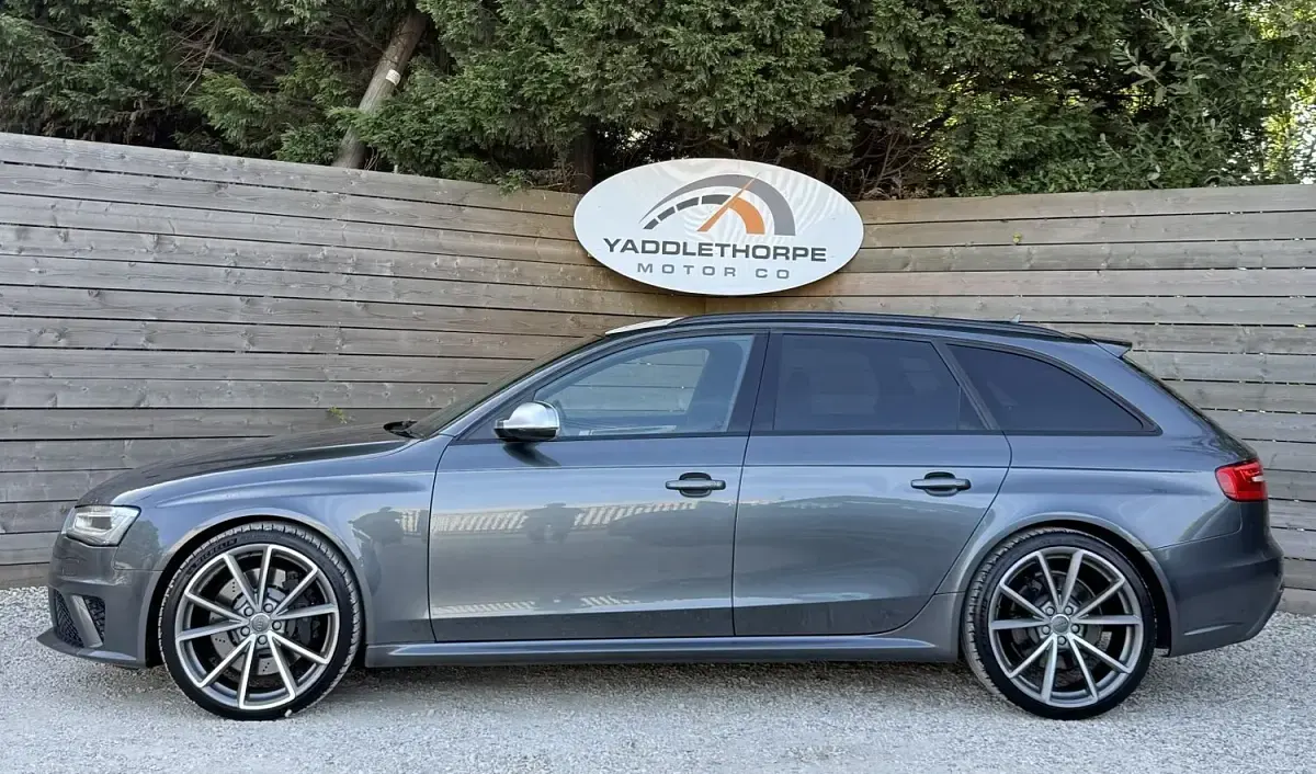 Used Audi RS4 Performance 450 HP (330 kW) 2014 Grey Estate