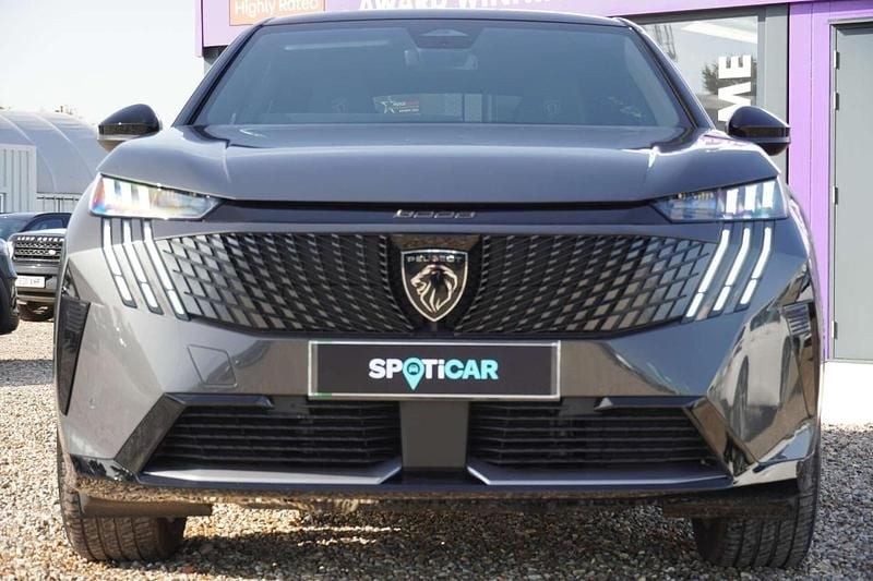 Used Peugeot e-3008 GT 152 kW (207 HP) 2025 Grey SUV