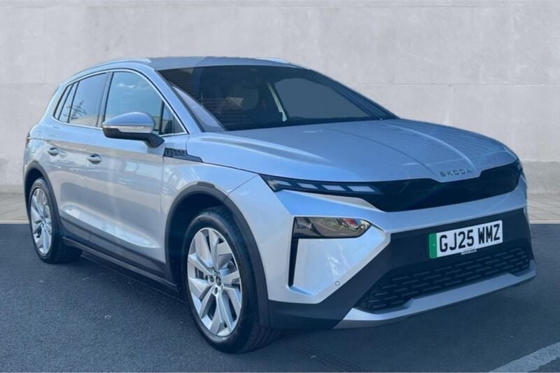 Brilliant silver metallic Used 2025 Skoda Elroq SUV | £33,490 (Good price) - Image 1/4