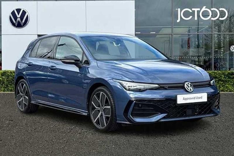 Used VW Golf VIII 150 HP (110 kW) 2025