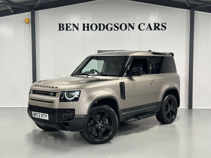 Bronze Used 2023 Land Rover Defender HSE SUV | £53,995 (Super price) - Image 1/4