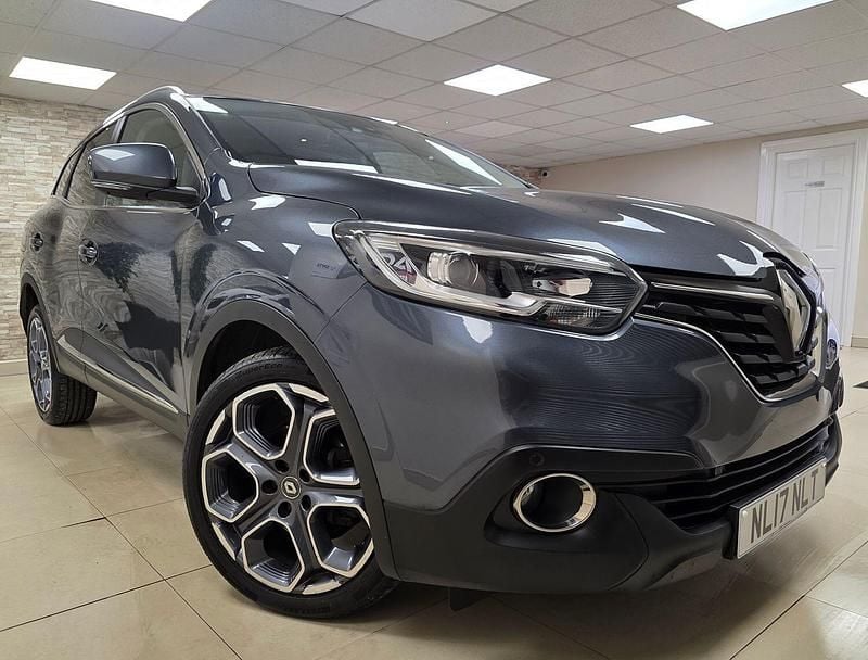 Grey Used 2017 Renault Kadjar Dynamique SUV | £5,995 (Super price) - Image 1/4