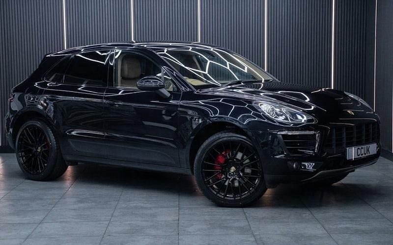 Used 2018 Porsche Macan S SUV | £19,990 (Super price) - Image 1/4