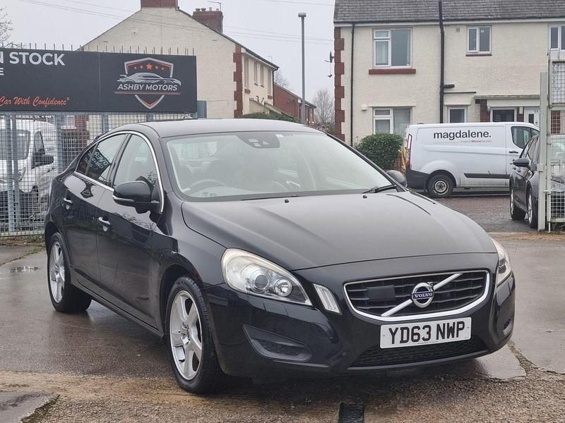 Used Volvo S60 SE 2022 Black Sedan