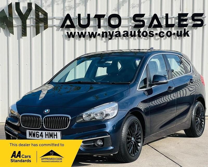Used BMW 218 Luxury Line 136 HP (100 kW) 2014 Blue Estate