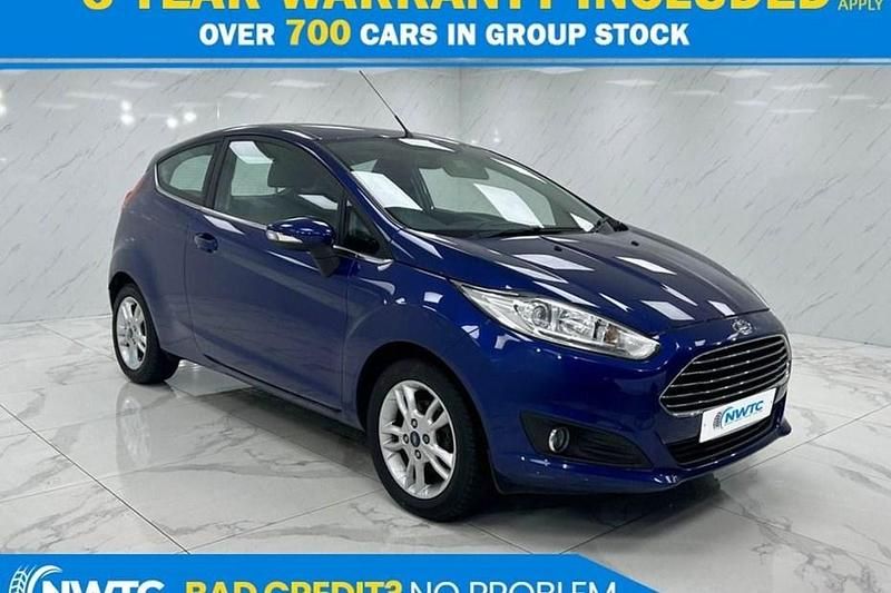 Used Ford Fiesta Zetec 82 HP (60 kW) 2017 Blue Hatchback
