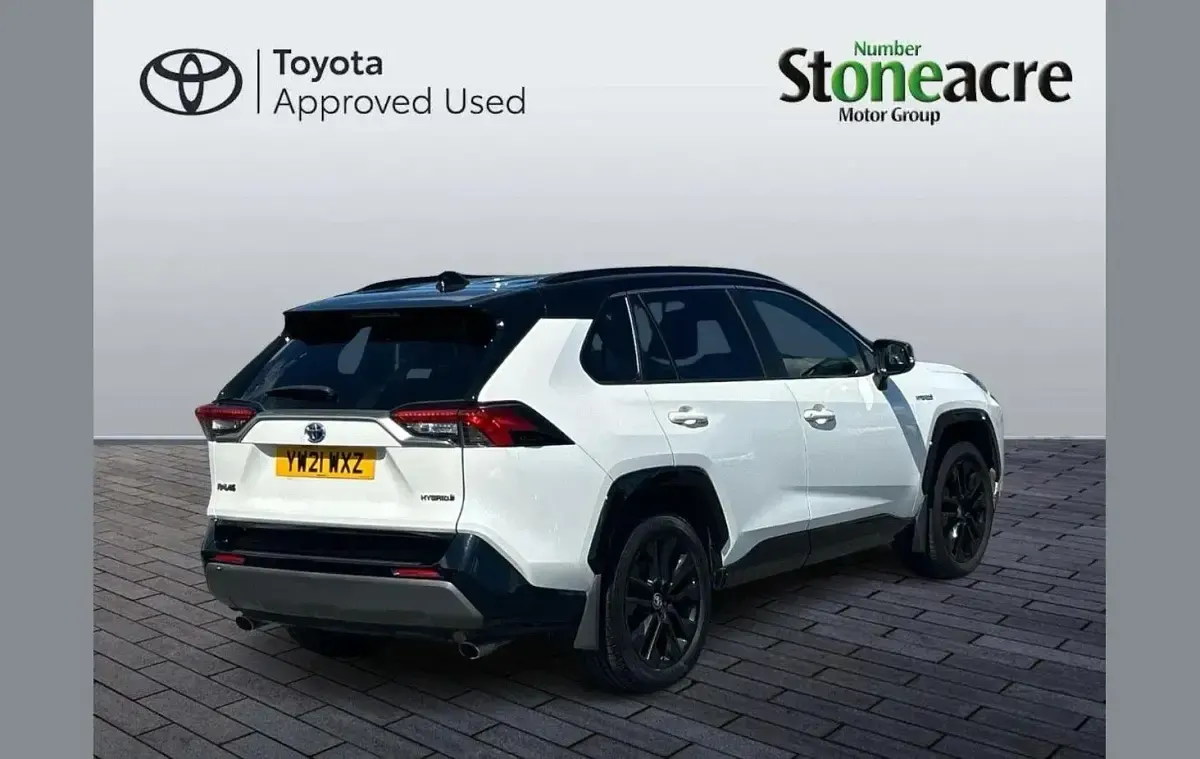 Used Toyota RAV4 Hybrid 218 HP (160 kW) 2021 Other SUV