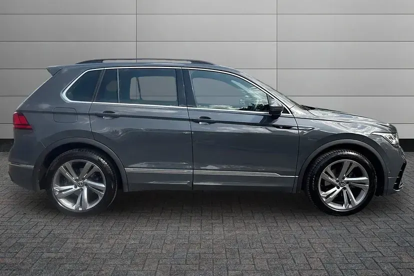 Used VW Tiguan R-line Edition 150 HP (110 kW) 2023 Dolphin grey SUV