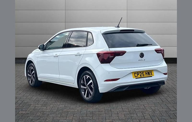 Used VW Polo Match 95 HP (69 kW) 2025 White Hatchback
