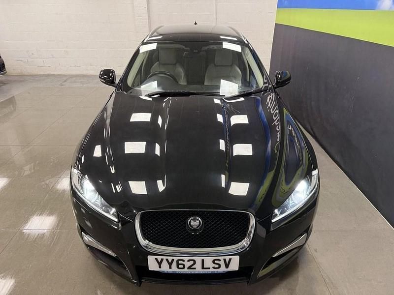 Used Jaguar XF Sportbrake Portfolio 275 HP (202 kW) 2012 Black Estate