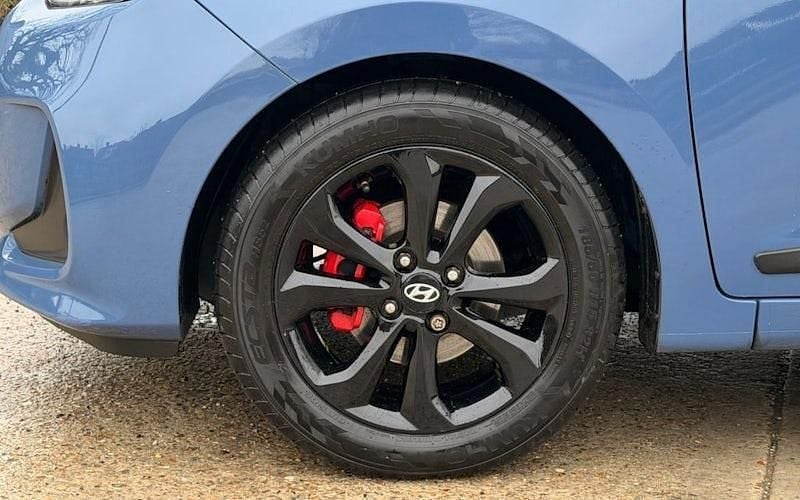 Used Hyundai i10 Premium SE 88 HP (64 kW) 2020 Hatchback