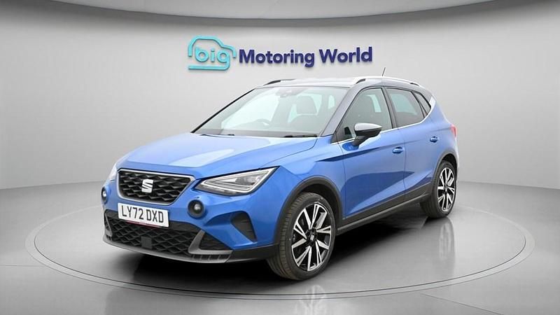 Used Seat Arona FR 110 HP (80 kW) 2023 Blue SUV